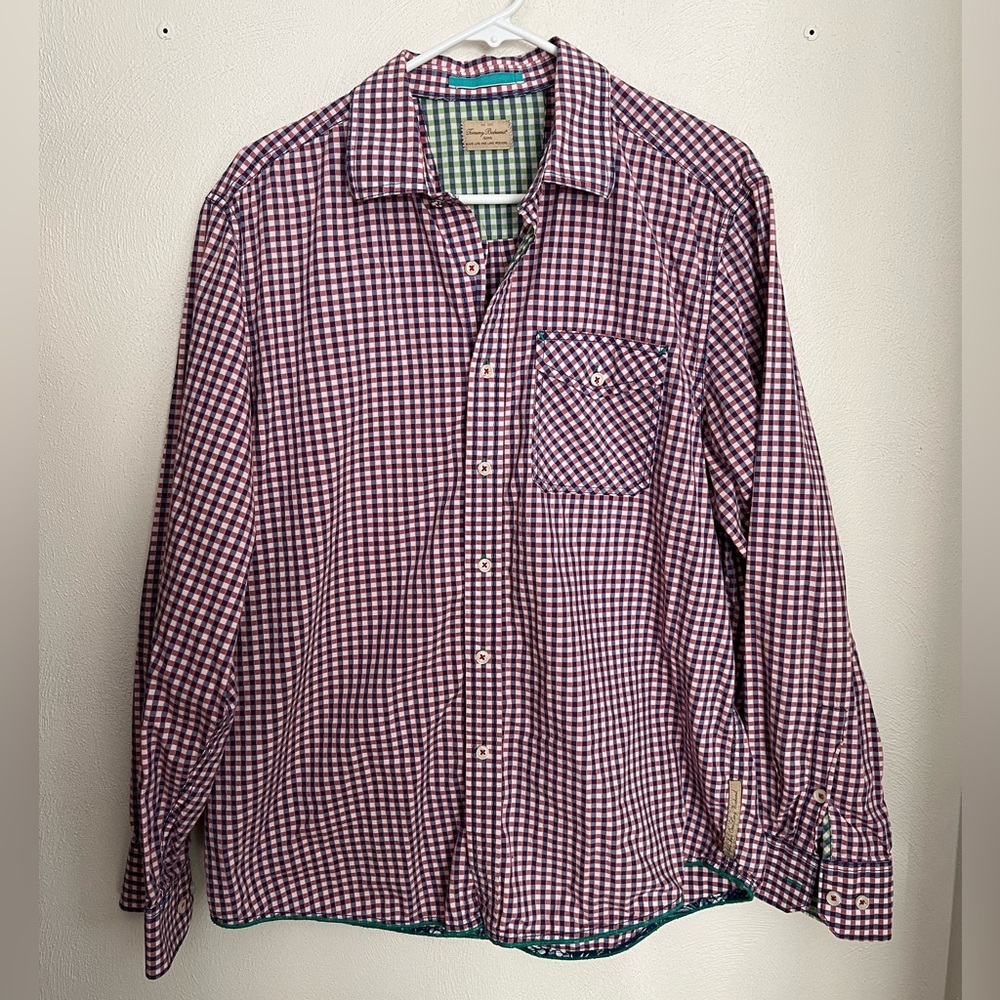 TOMMY BAHAMA Pink and Blue Gingham Graphic Hem Pink Blue Green White Mens Size L